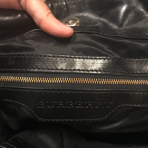 Burberry purse - Picture 6 of 7